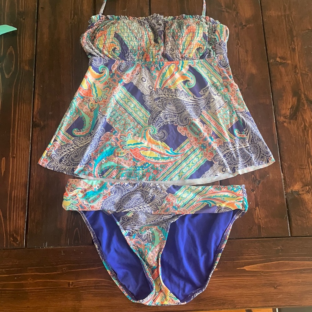 Kenneth Cole reaction bathing suit size s/m